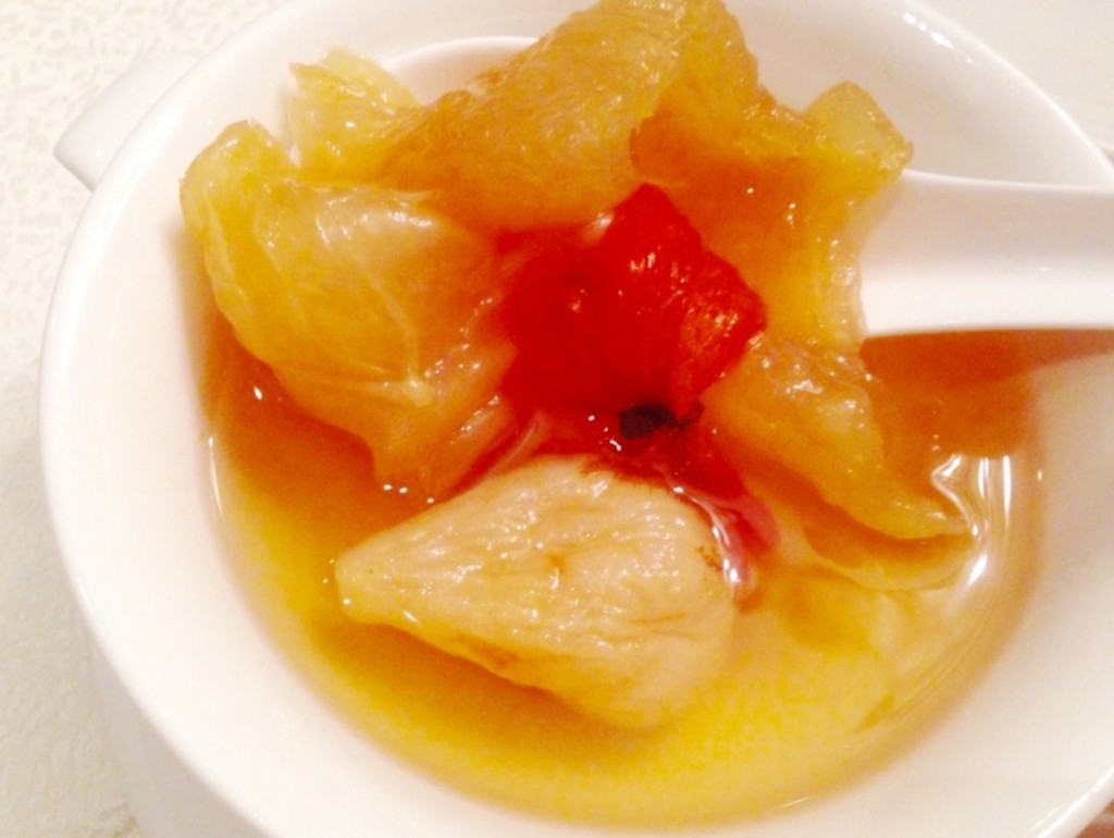 Fish maw in a dessert -- Double-boiled Superior Fish Maw with US Figs