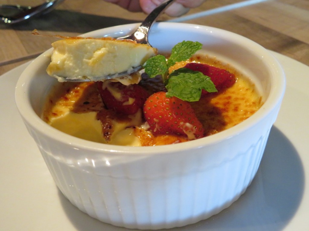 Creme Brulee -- lovely, creamy mouthfeel