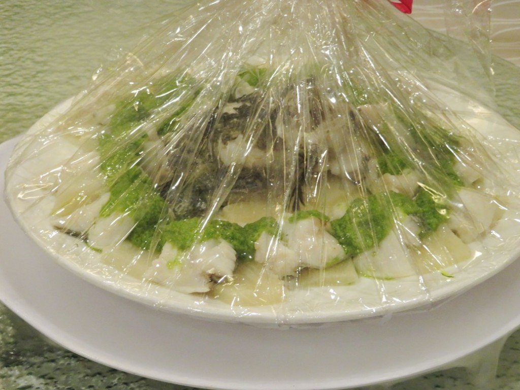 Crystal Wrapped Steamed Soon Hock with Radish and Green Ginger