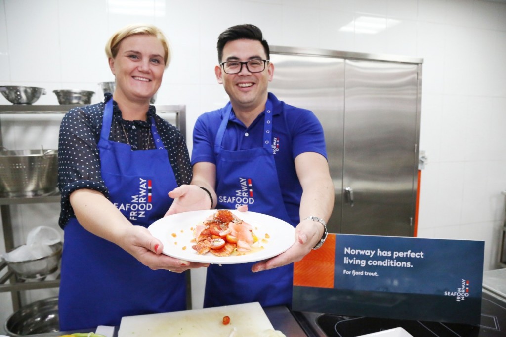 Norwegian Ambassador Gunn Jorid Roset and Jon Erik showing off their Fjord Trout with Mango Pomelo salad, Thai Chilli Sesame Dressing