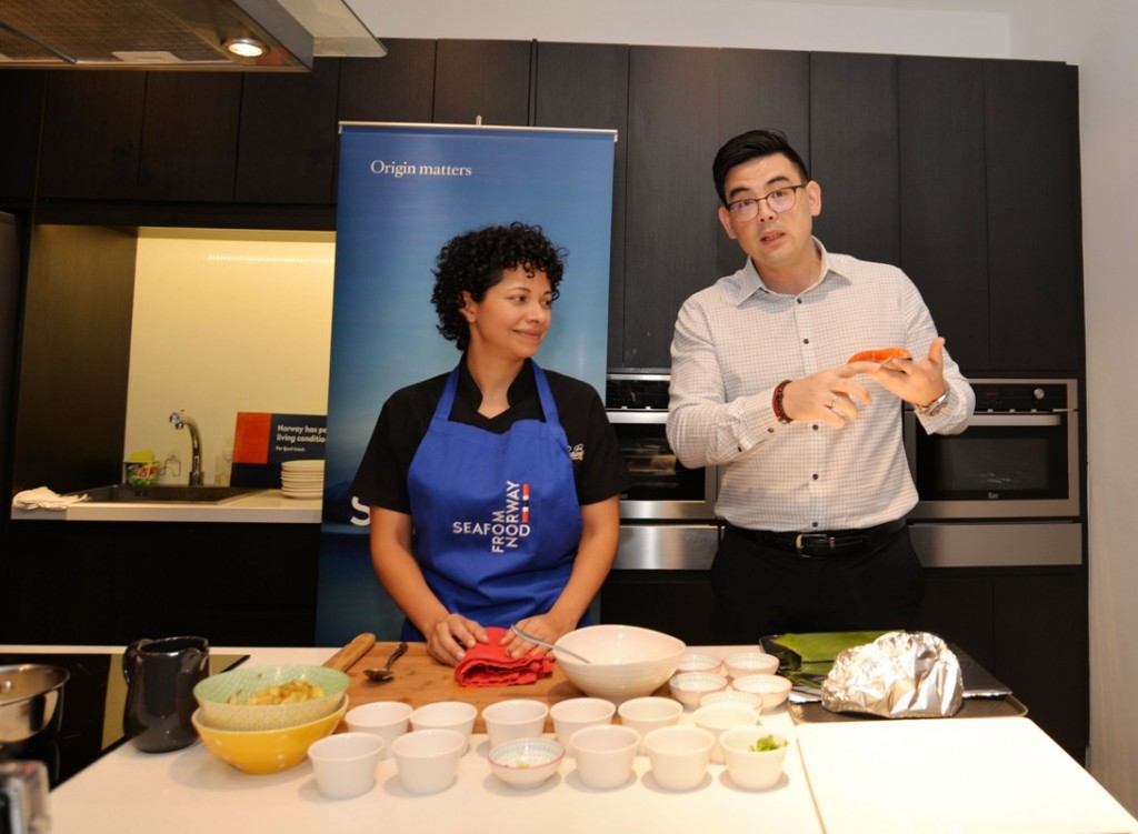 Nutritionist Alexandra and Jon Erik Steenslid, Norwegian Seafood Council director for South-East Asia at the cooking demo 